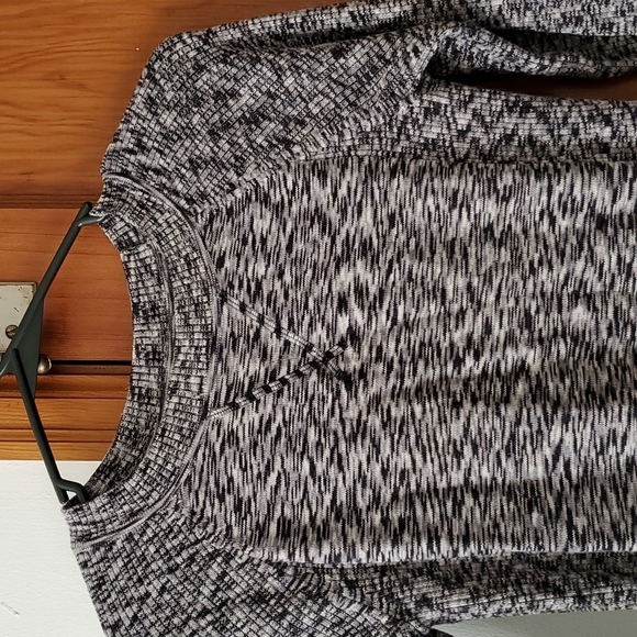 Sweater - Picture 2 of 3